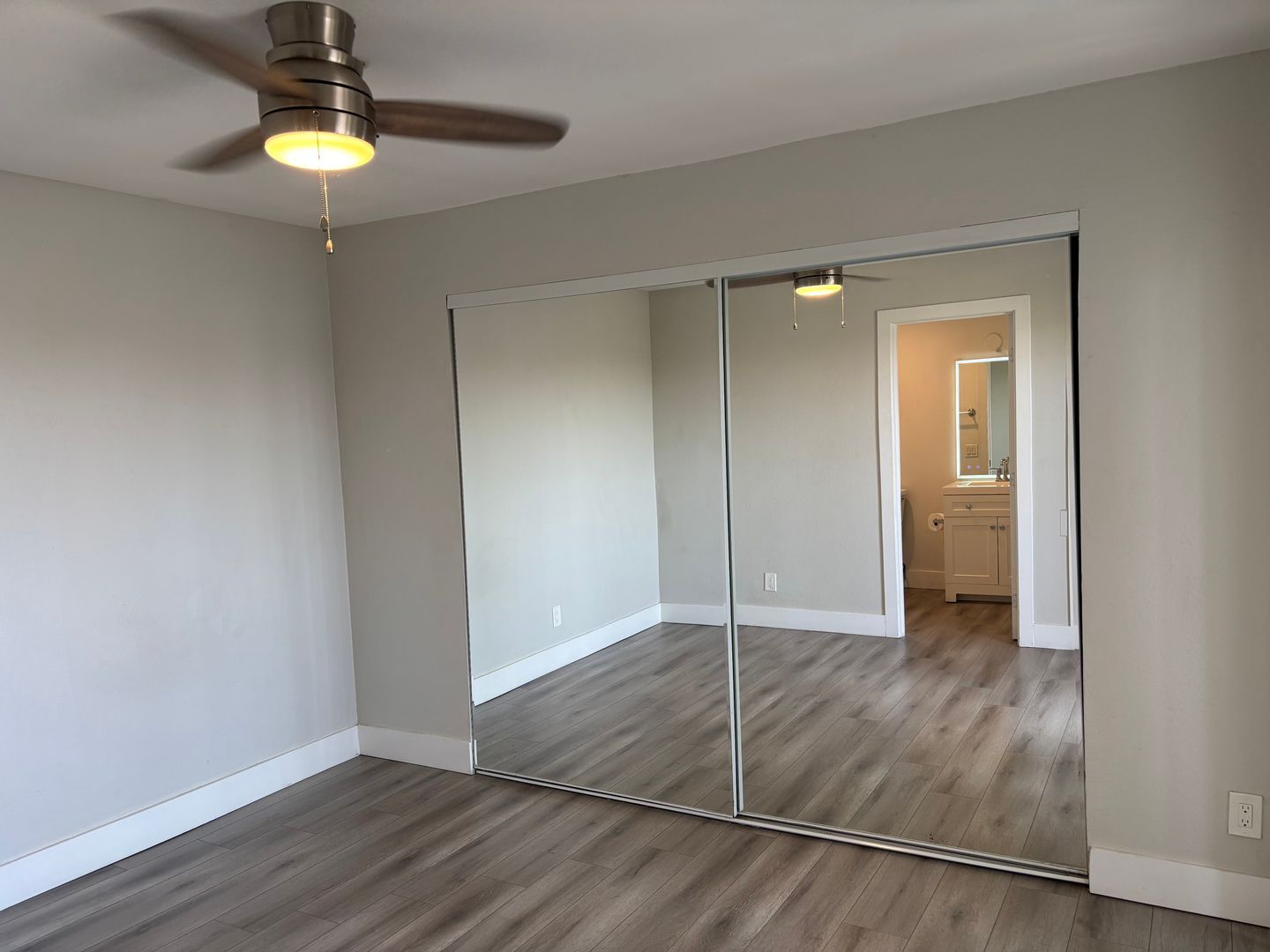 Park City Walk Apartments Unit 24 photo 7