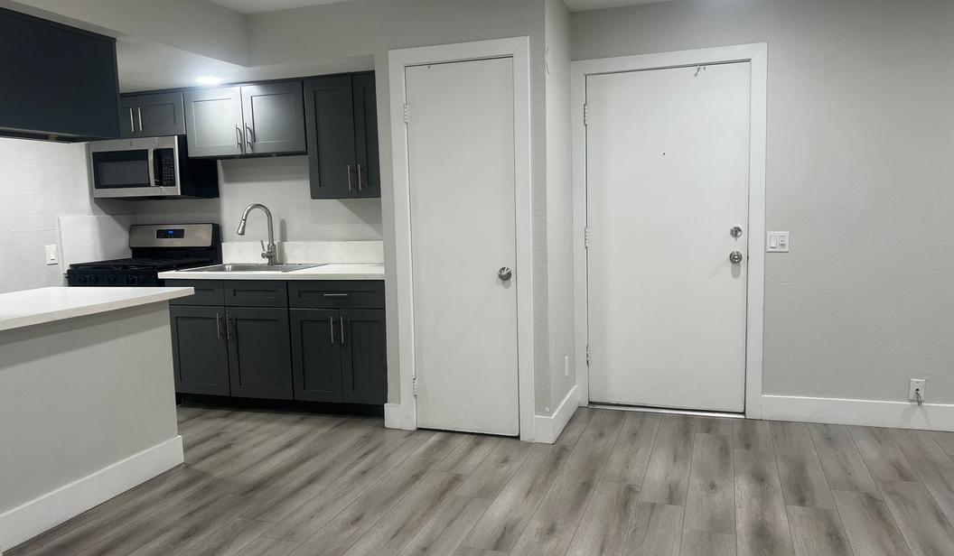 Park City Walk Apartments Unit 24 photo 1
